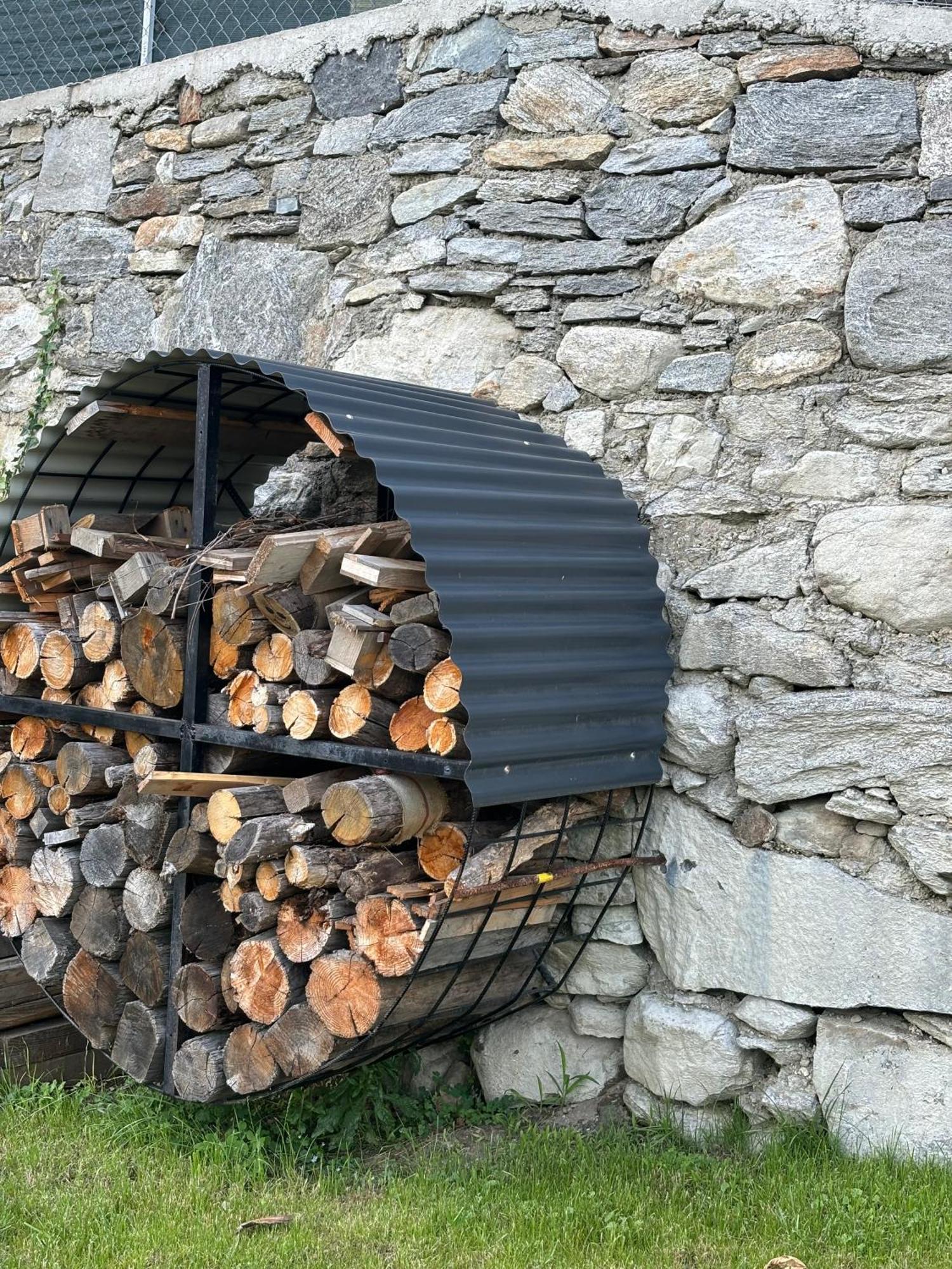 Ca'Gialla Bellinzona Exteriör bild
